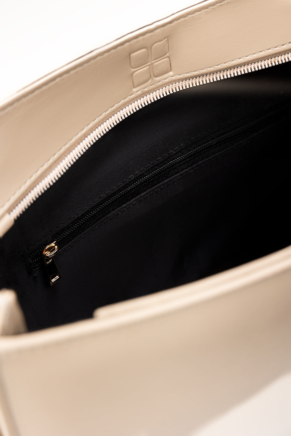 Beige Shoulder Bag IBS-SHB25-018