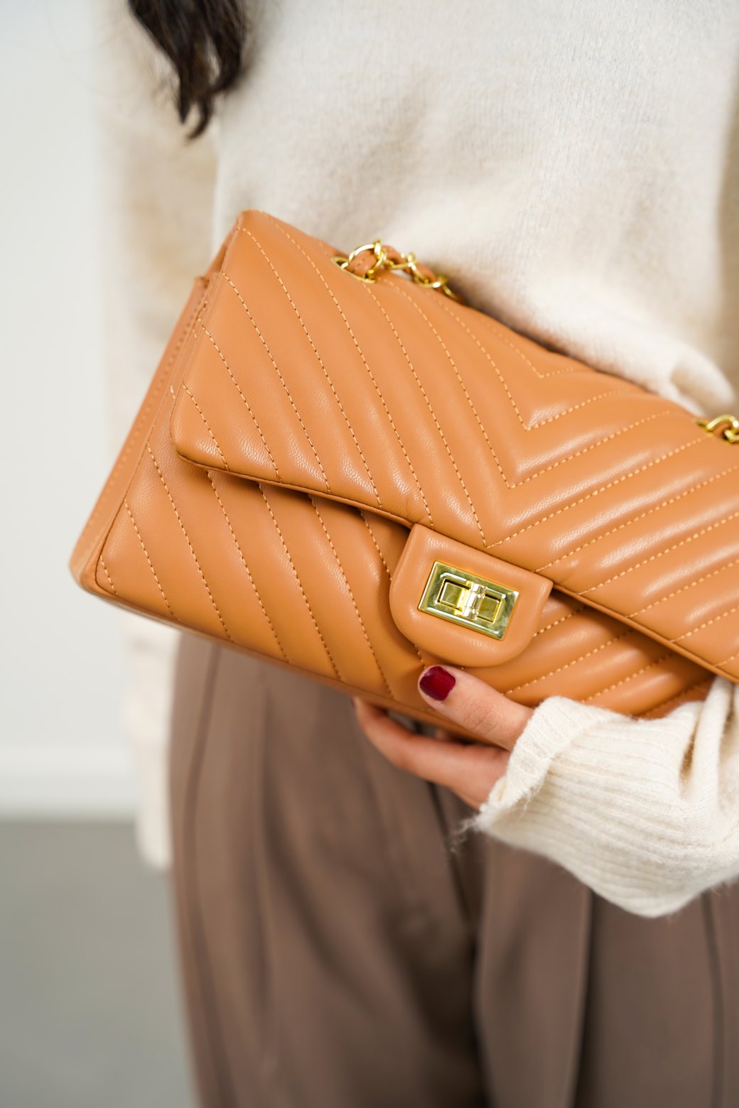 MEDIUM HOLIDAY HANDBAG
